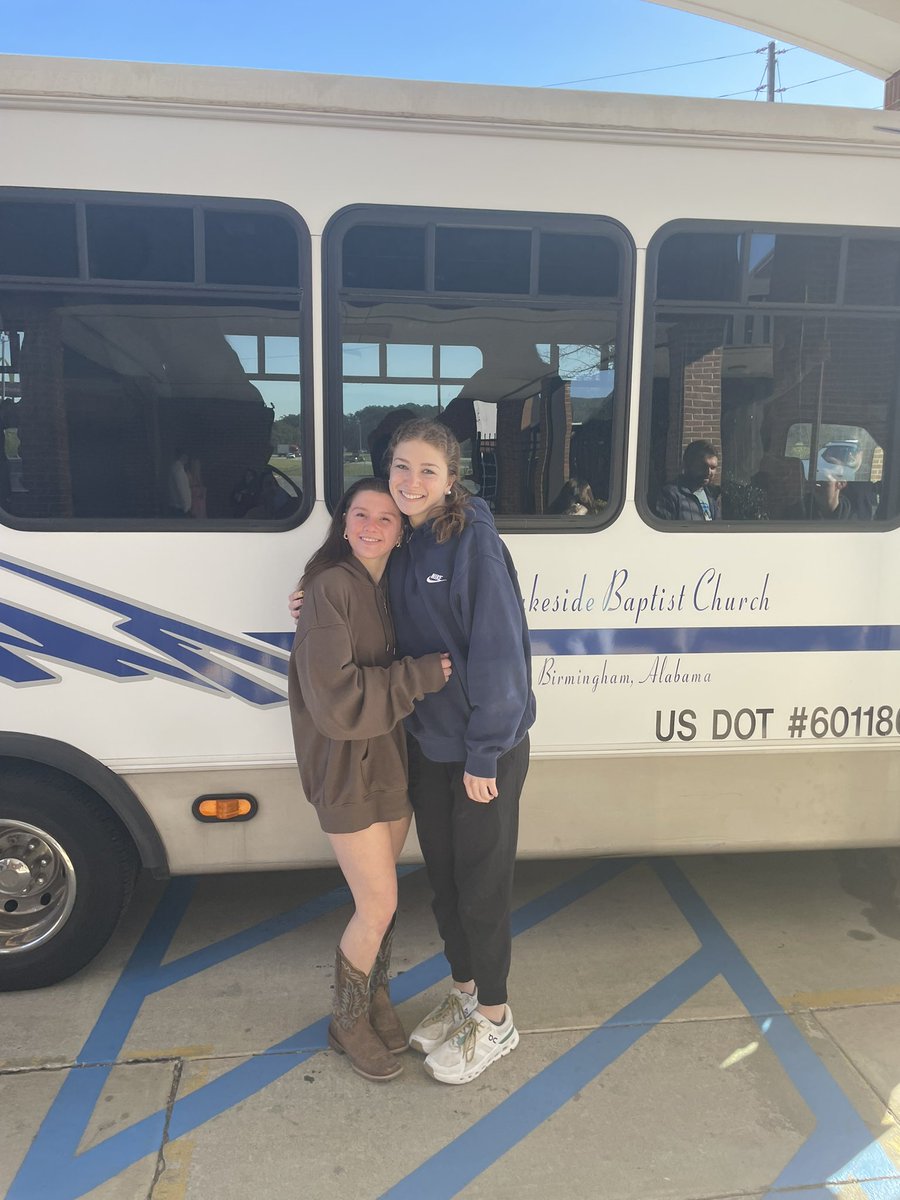 FaithCofer08's tweet image. So excited to be spending the next 8 days in Albuquerque, New Mexico serving others and spreading the love of Jesus!! @lcofer @WRCofer
#lakesidebaptistchurch