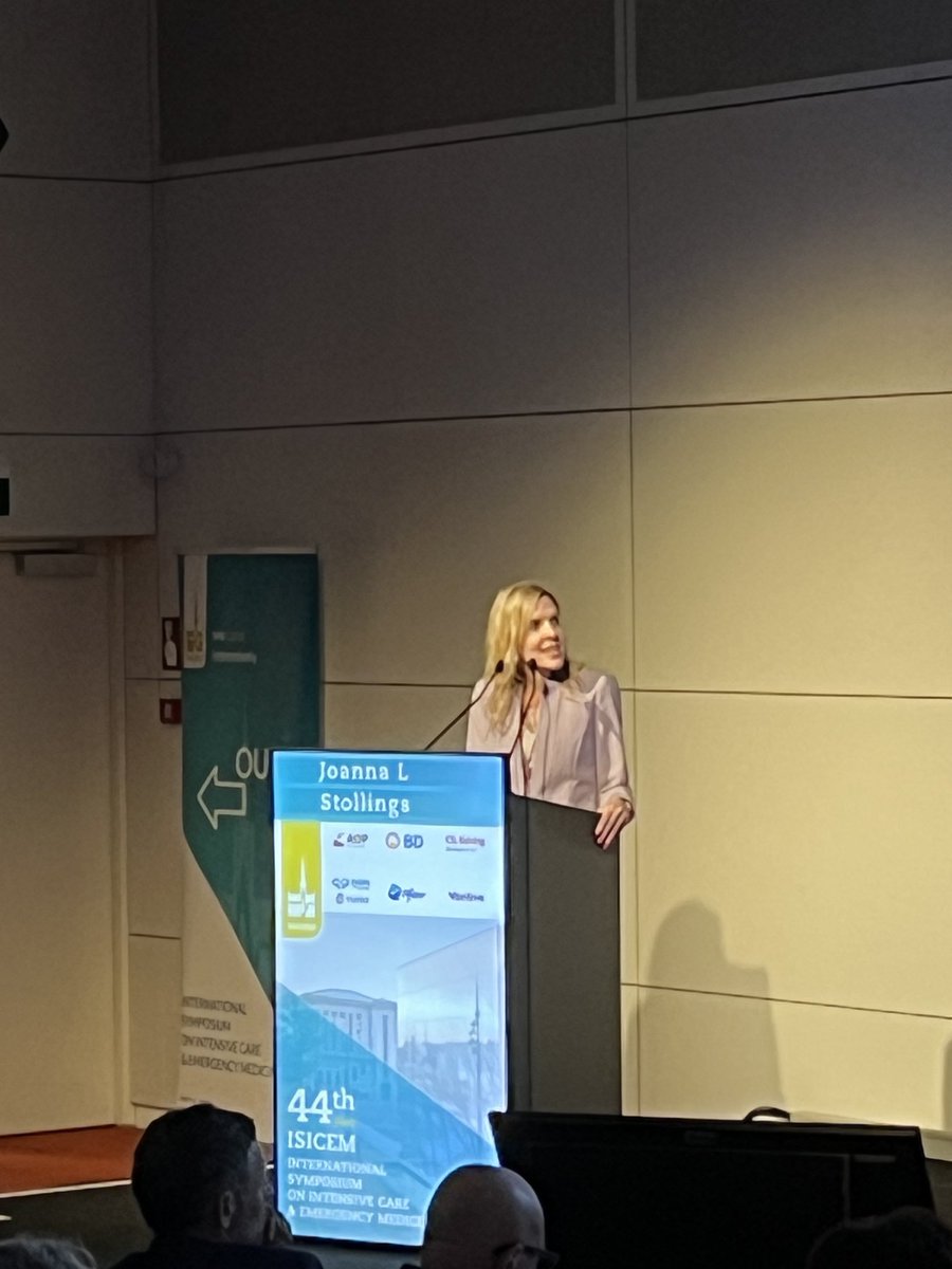 ⁦<a href="/JoannaCCPharmD/">Joanna Stollings</a>⁩ presenting ⁦<a href="/ISICEM/">ISICEM</a>⁩ 2025, explaining how to carefully use pharmacological therapies in delirium if non pharmacological strategies do not suffice