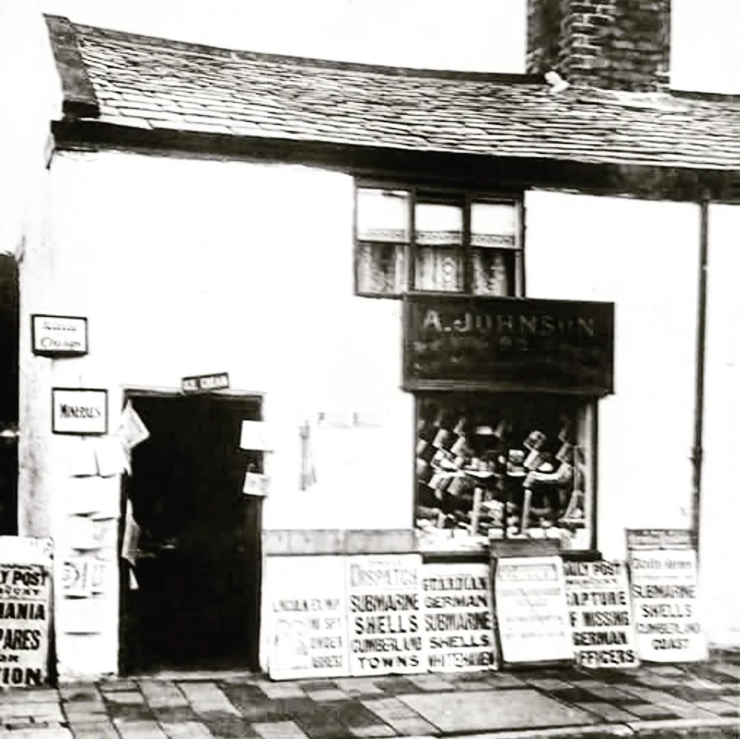 Love this photo of the Chocolate Shop from 1915 😊 when it was owned by Alice Johnson