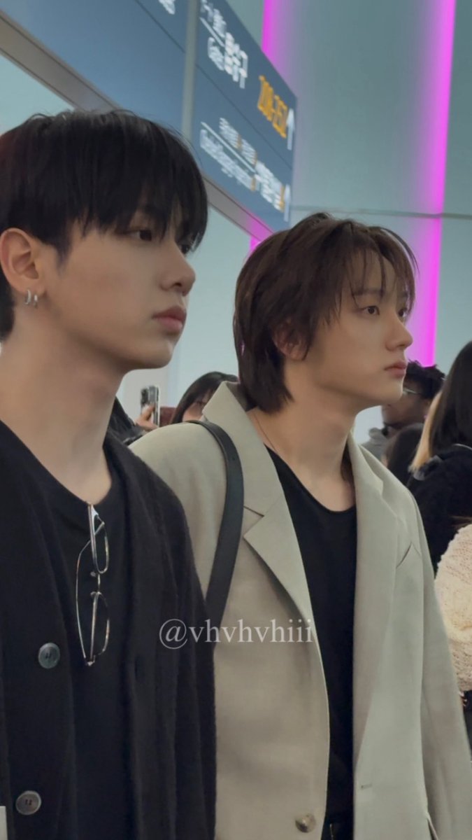 250320 ICN

#보이넥스트도어 #성호 #명재현