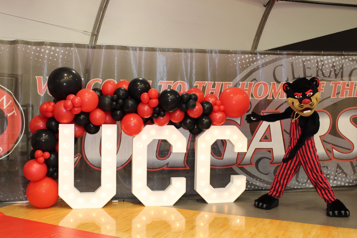 Thanks to everyone who came out to UC Clermont's Open House last week! We had beautiful weather and record attendance - even <a href="/TheCincyBearcat/">Bearcat</a> made an appearance! #BearcatsBeginHere