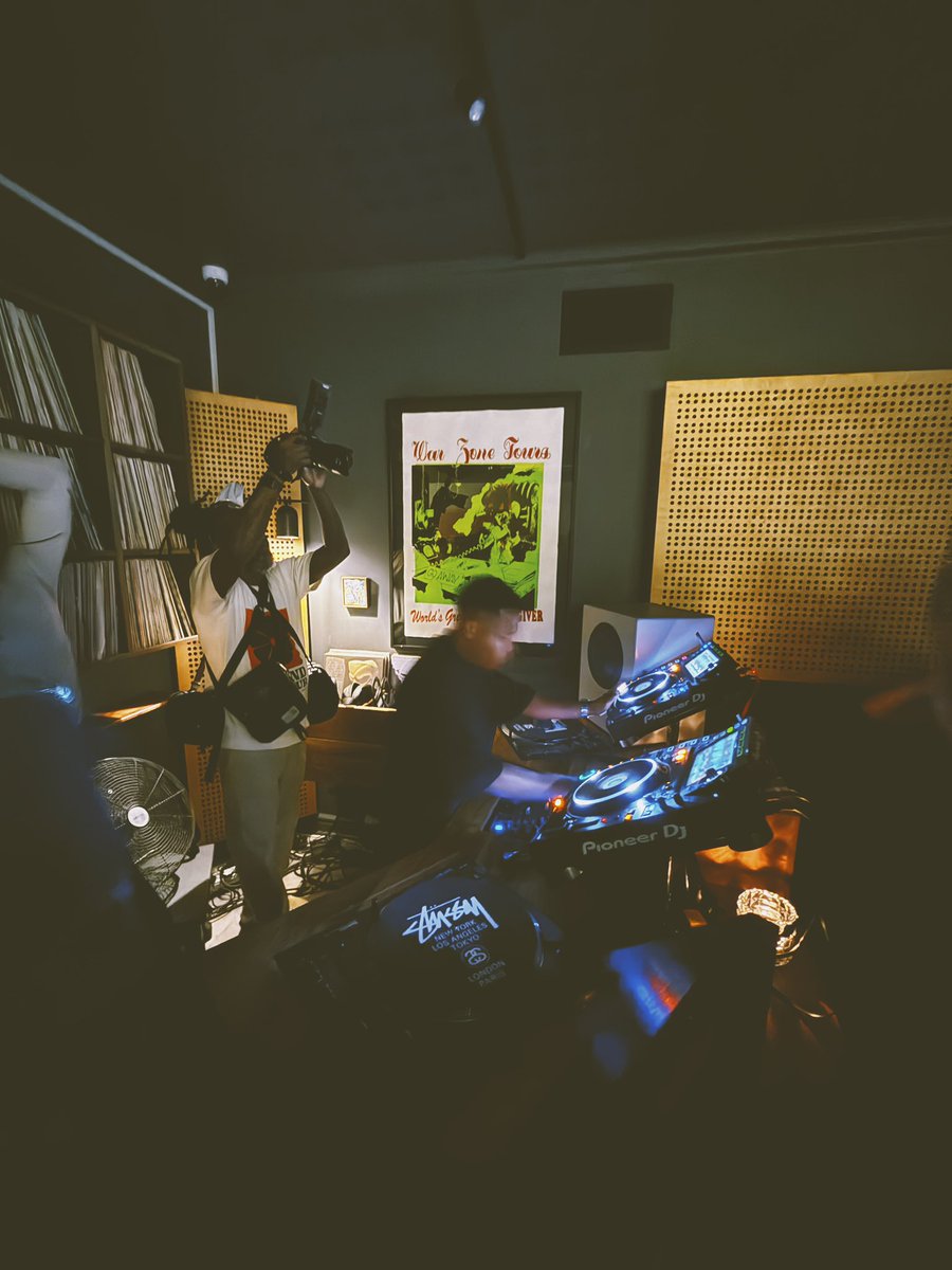 YOOITSJAI's tweet photo. Never got a chance to put these here. Cape Town 🇿🇦. Returning as soon as possible. 💎. https://t.co/vvIPQeciTR