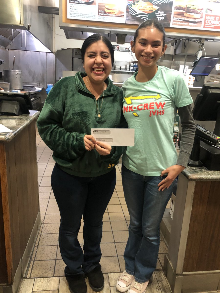 These smiles say it all! giVING feels GOOD! Check out these photos from Denisse's surprise! 🥰💙 #VINGproject