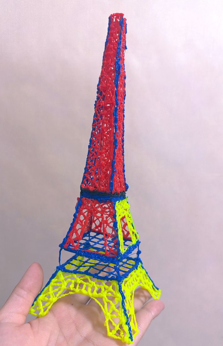 配信も収録も出来なくて暇すぎて3Dペンでエッフェル塔作った！初めての
