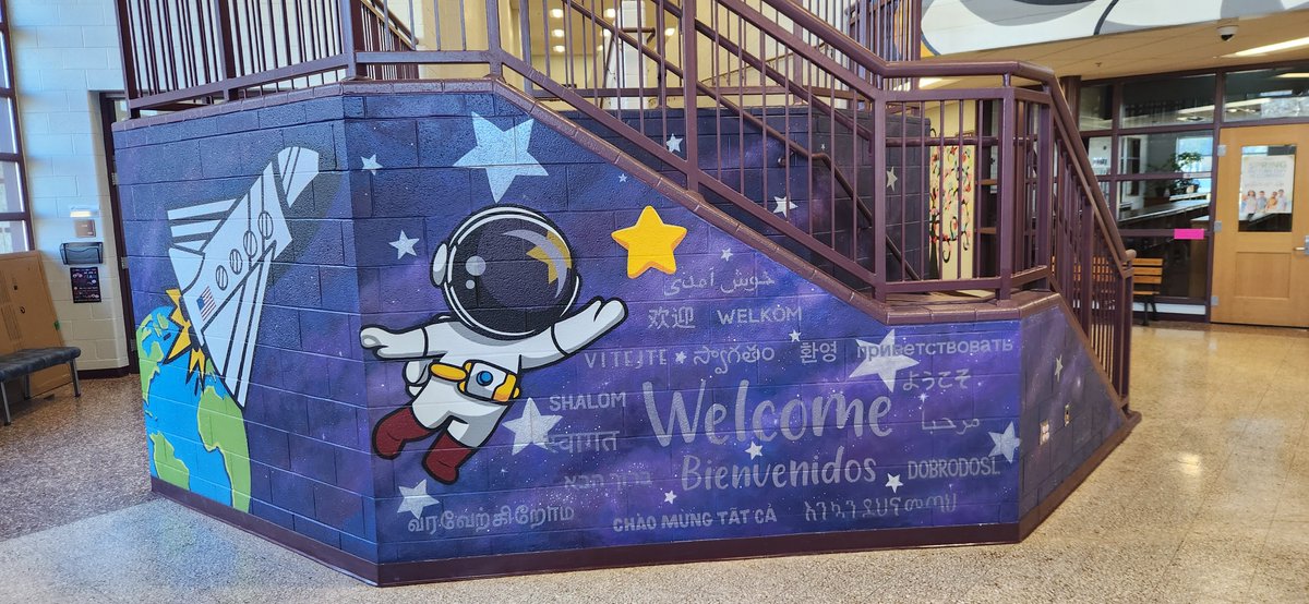 _AndyJacks's tweet image. Thank you to our friends at @Capital_Murals for another &quot;out of this world&quot; mural for our school entrance at Ellis Elementary! The theme is based on our #EllisExplorers mascot &amp;amp; &quot;Reaching for the Stars&quot; to remind students to aim high and achieve their goals to be successful.