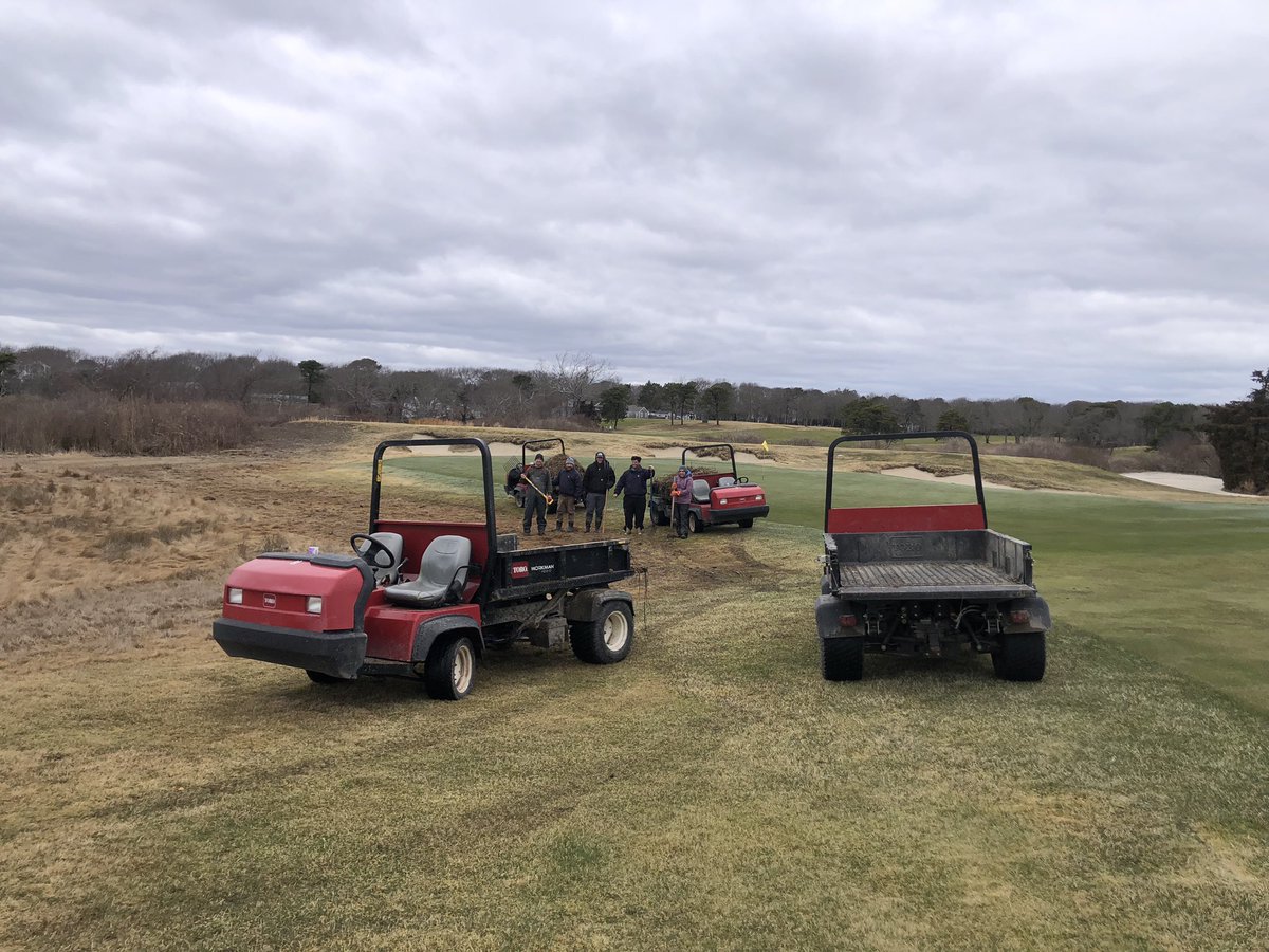 The Hyport Team harvesting  salt marsh hay today. Just another day on the farm. ⛳️ <a href="/ToroGolf/">Toro Golf</a>
