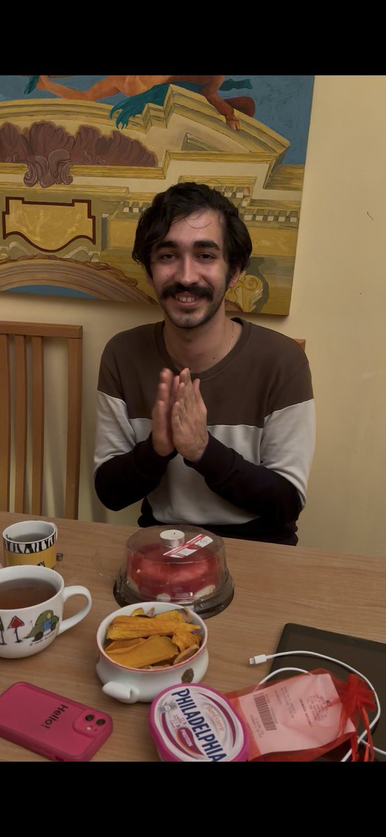 صدای خسته tweet media