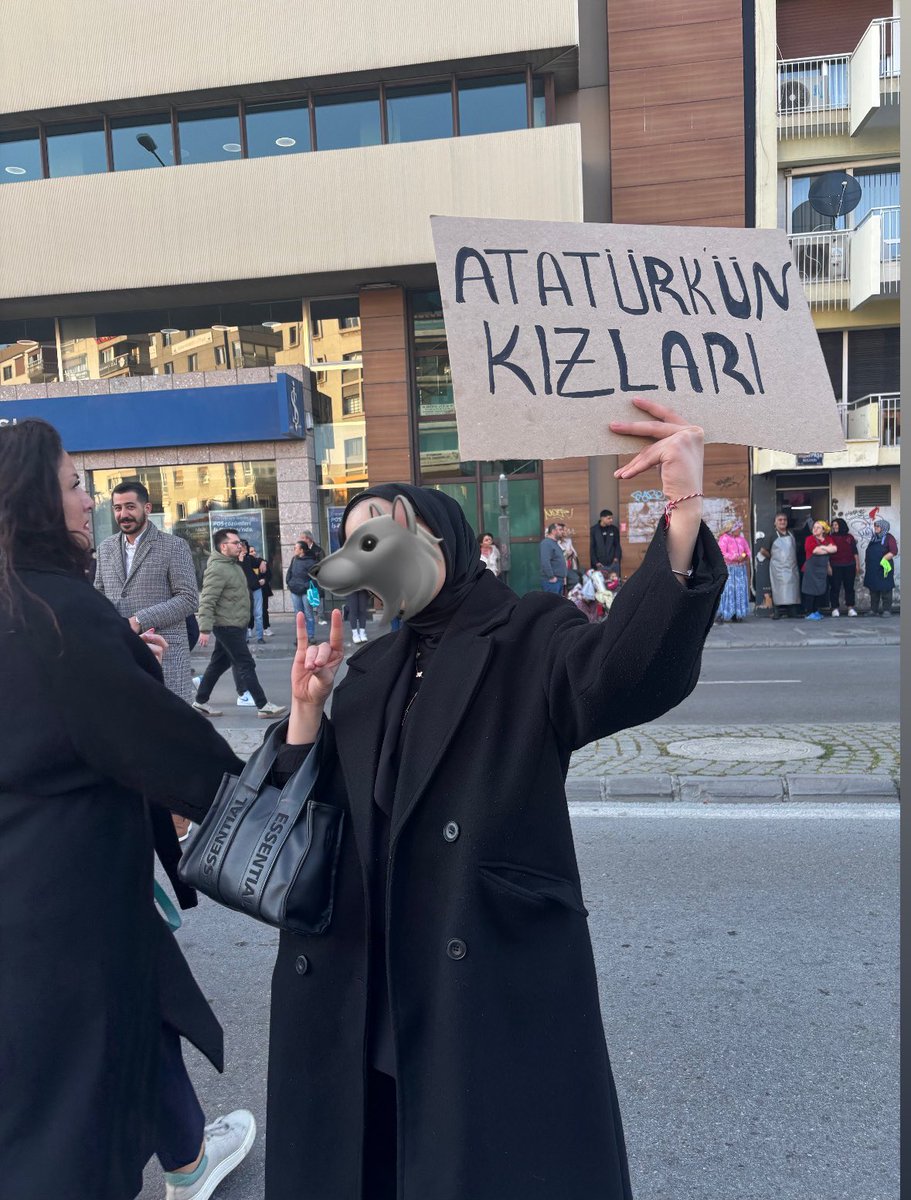 Türk’üz, Türkçüyüz, Atatürkçüyüz.