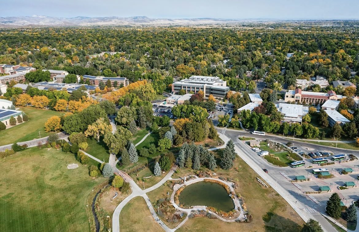 T3Bracketology's tweet photo. If you don’t know much about Colorado State, or haven’t been to Fort Collins…

This place is stunning. Visited 11 years ago. Beautiful. https://t.co/OZBfZTifcA