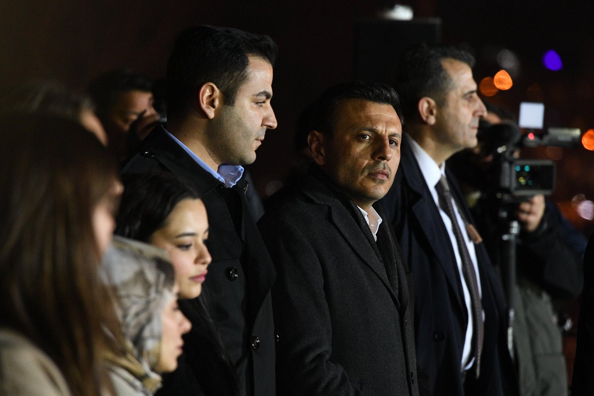 ozgurcelik1919's tweet photo. Milletin evi Saraçhane'deyiz.

Diz çökmeyecek, boyun eğmeyeceğiz. Vallahi kazanacağız, billahi kazanacağız!

500 bin İstanbullu tek yürek, tek nefes, tek amaç!

Başkanımız Ekrem İmamoğlu'nu alacağız! https://t.co/sM2Loln6V2