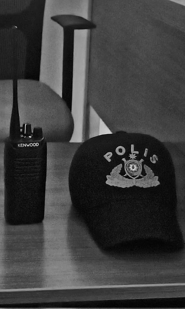 novexztr's tweet photo. Polislerimize kalkan eller kırılsın! https://t.co/0AUa1RNbsD