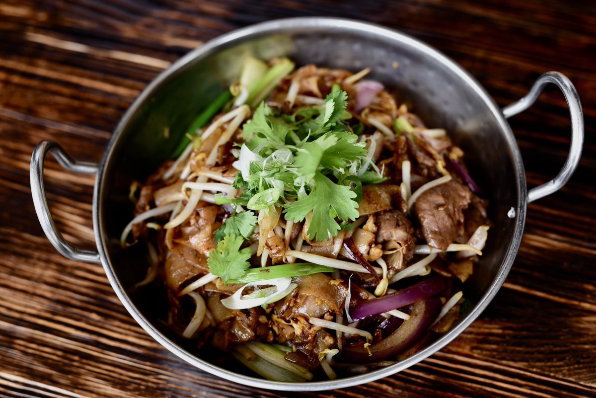 Send noods? We’ve got you covered. 🍜 
It’s National Noodle Month, and we have all the steamy, spicy, wok-tossed goodness you crave. From rich, coconutty Curry Laksa to saucy, sambal-kissed Mee Goreng, our noodles are chewy, slurpable, and loaded with bold Malaysian flavor 🔥