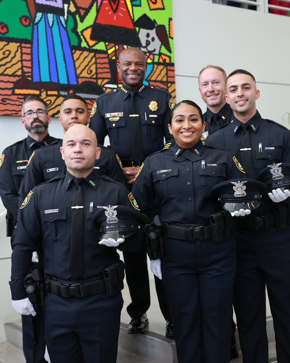 Miami Beach Police tweet media