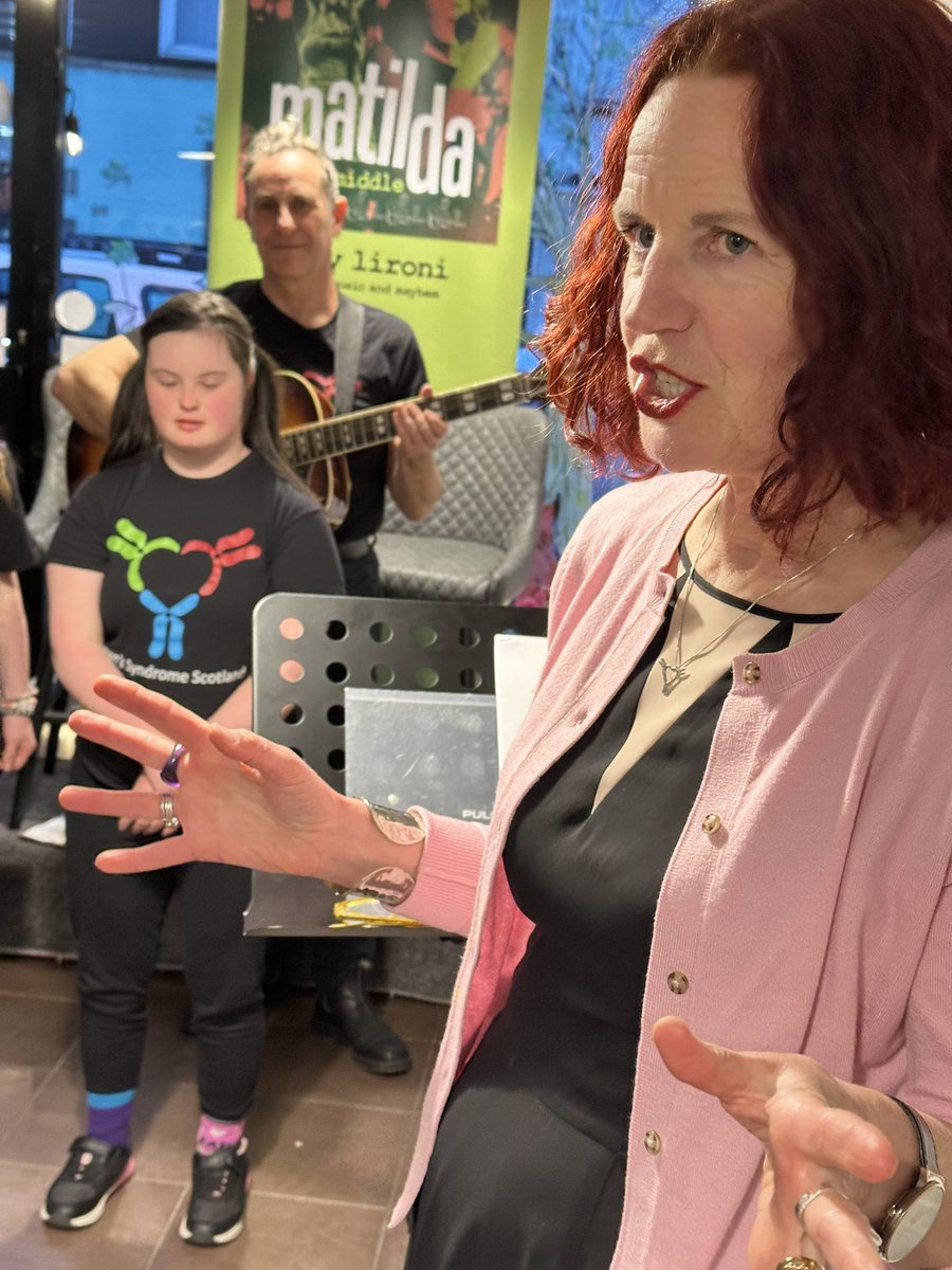 intocreative's tweet photo. JAZZ HANDS!
Another brillliant event tonight at the best wee bookshop in the west!
#WorldDownSyndromeDay #MatildaInTheMiddle https://t.co/heUEbruT6G