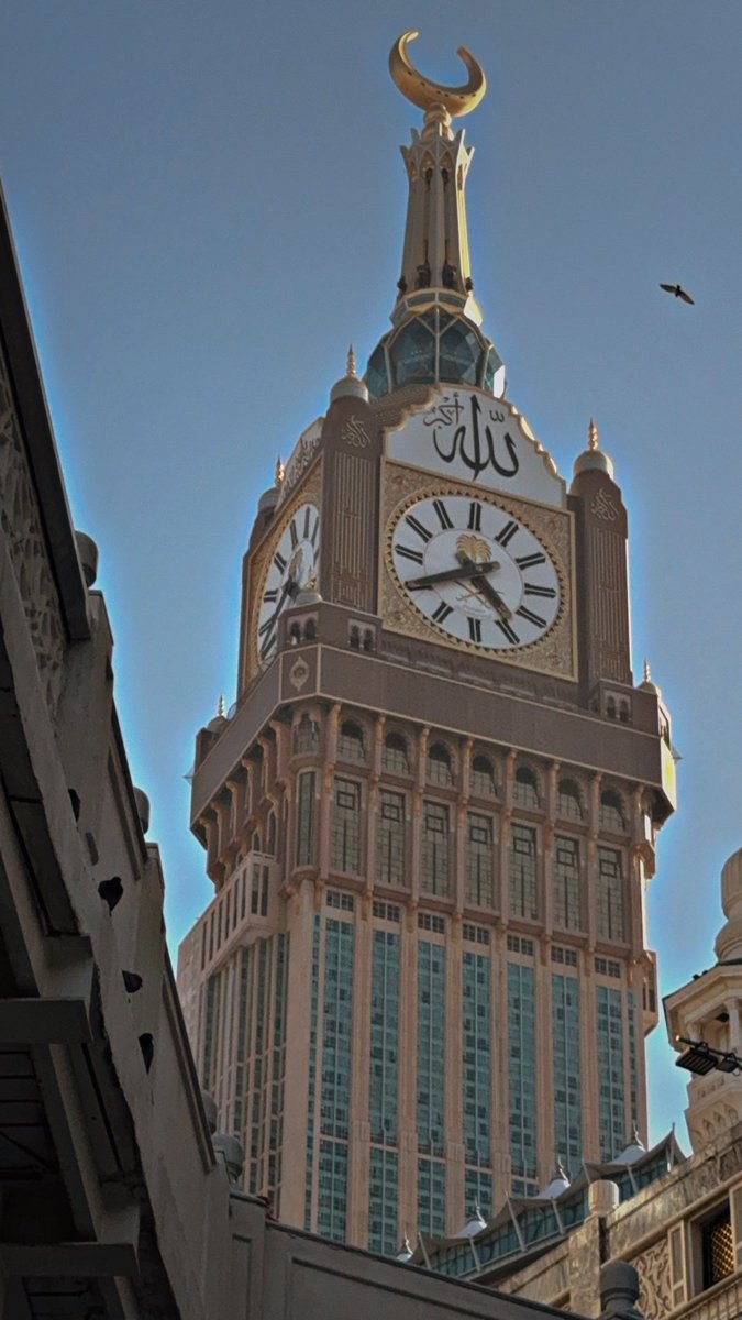 #يوم_الجمعة 
الحمدلله حباً وشكراً ورضا..🥺💛