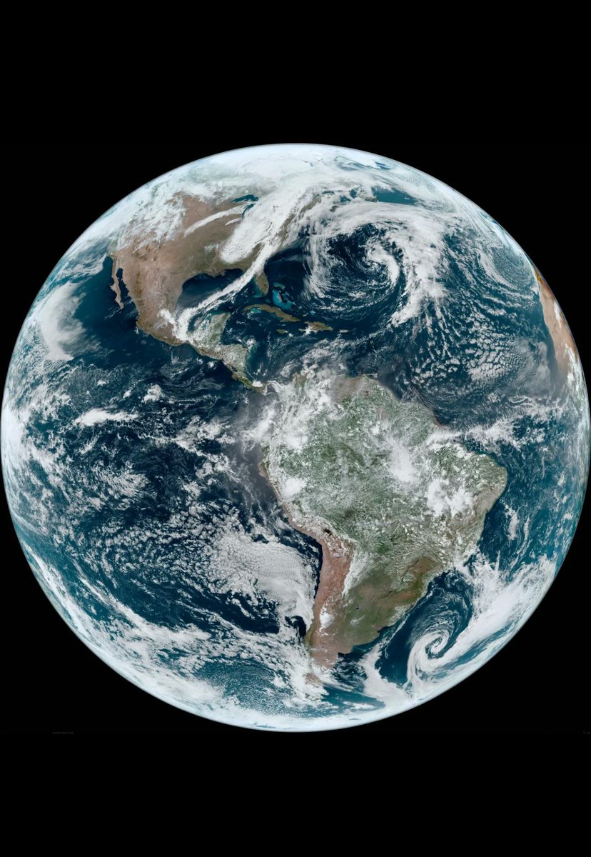 MAstronomers's tweet photo. Earth today, as seen from Space 🌌 https://t.co/EqadjpbEtd