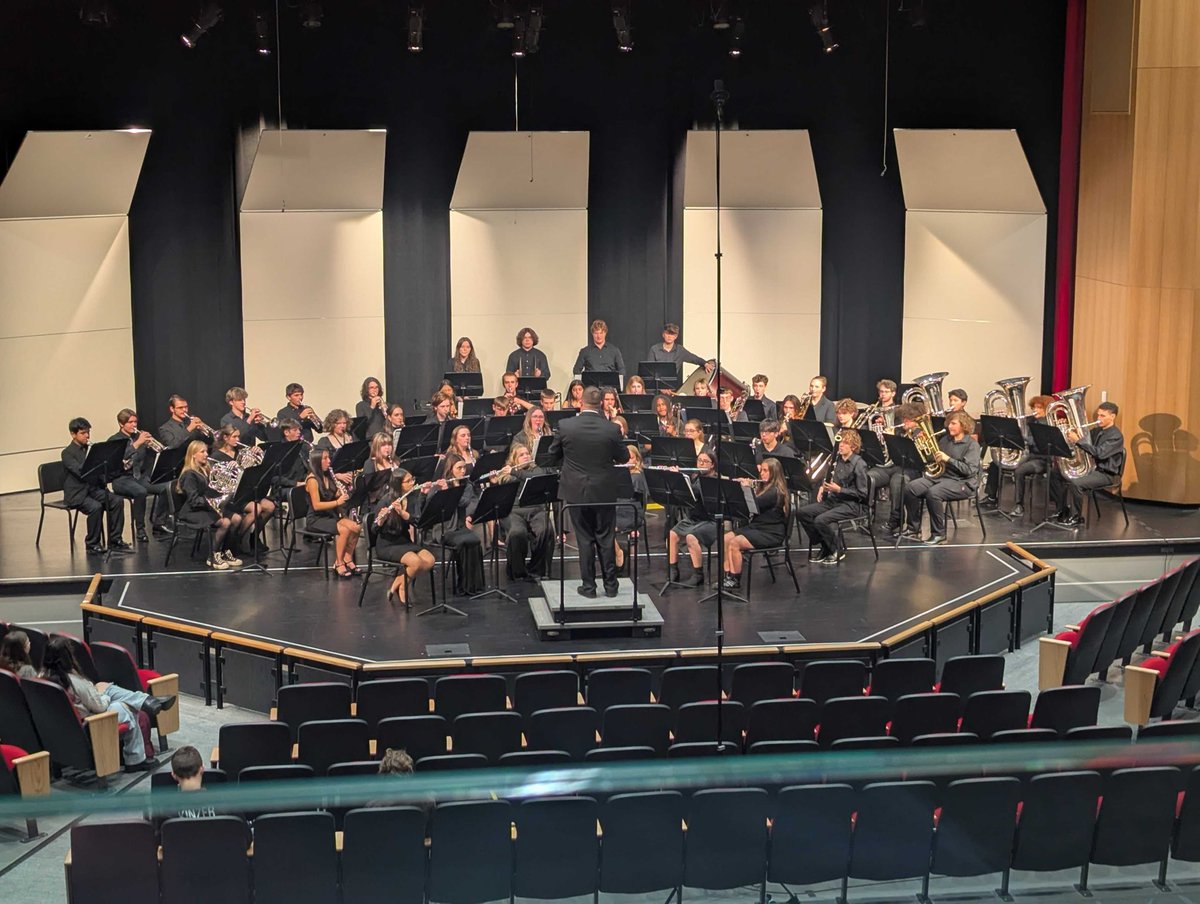 Woodford County Band tweet media