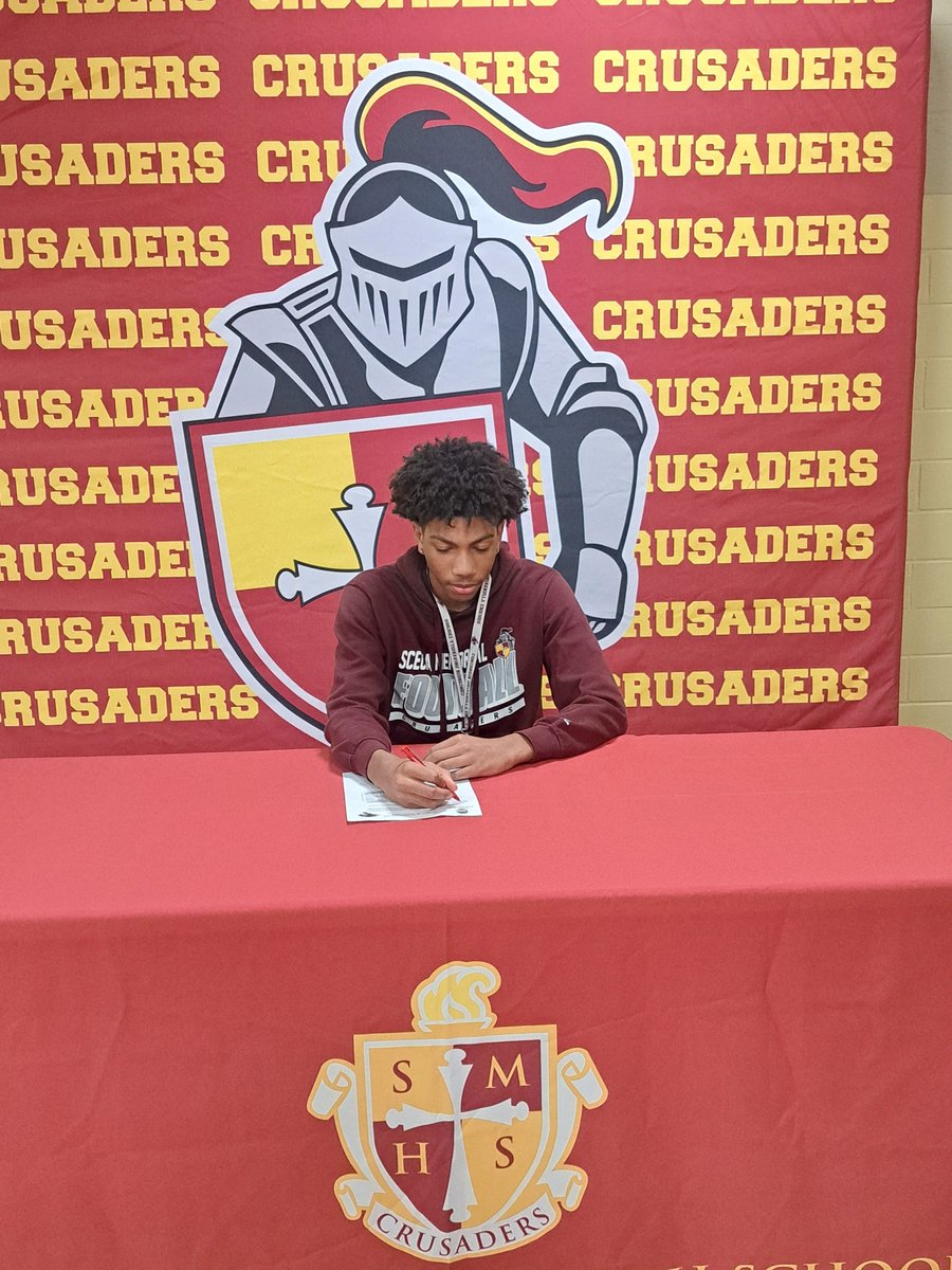 Congratulations to Senior WR/DB, Wynton White, on his signing to Concordia University Chicago this afternoon!