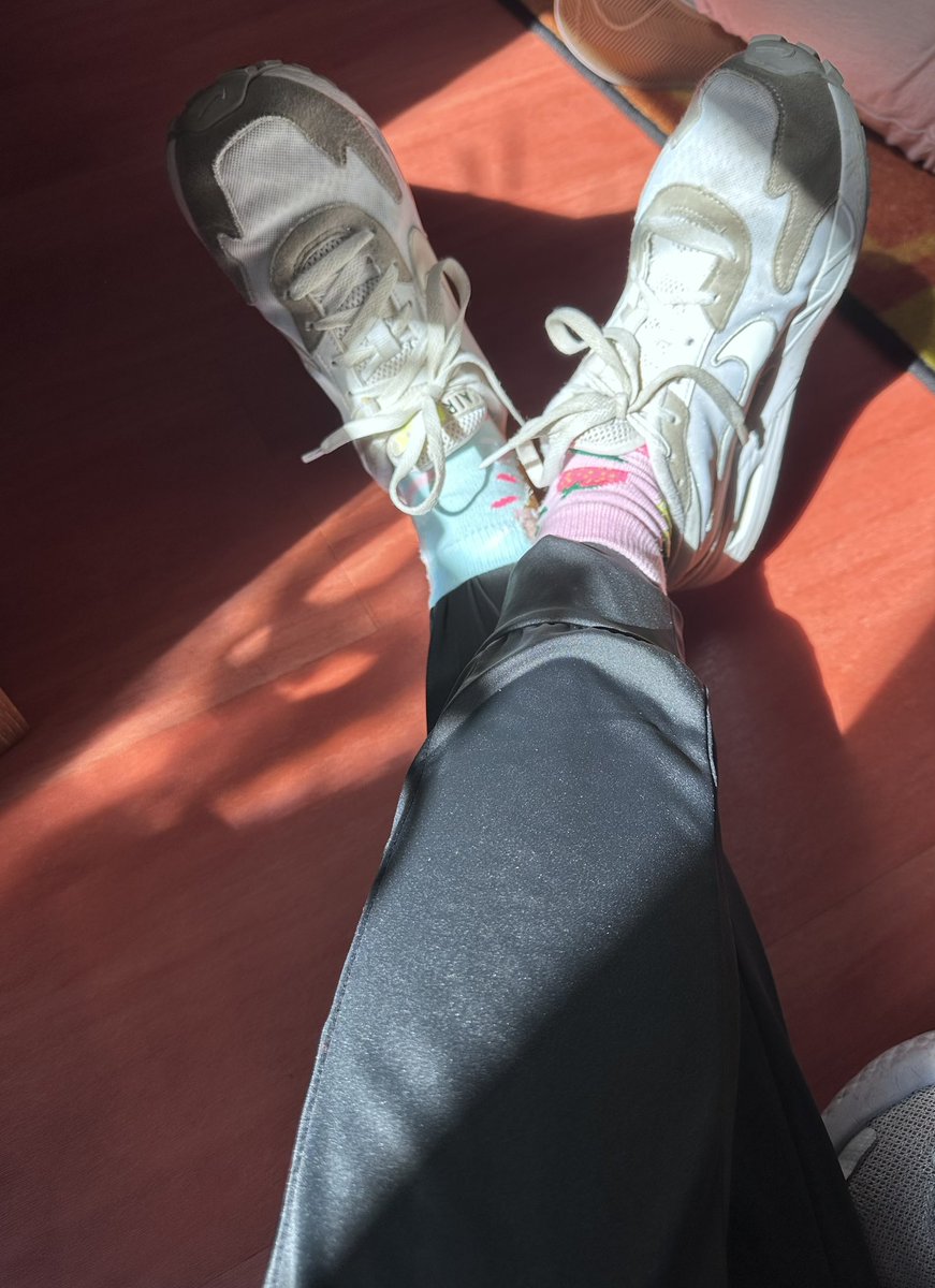 Don’t forget your mismatched socks. Did you know today is #WorldDownSyndromeDay! 

Socks were chosen because the karyotype of Down syndrome chromosomes actually looks like mismatched socks!