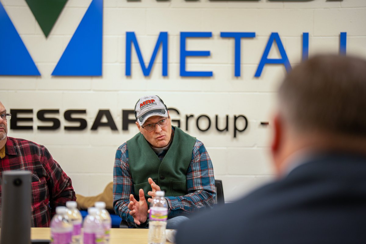 Pete Stauber tweet media