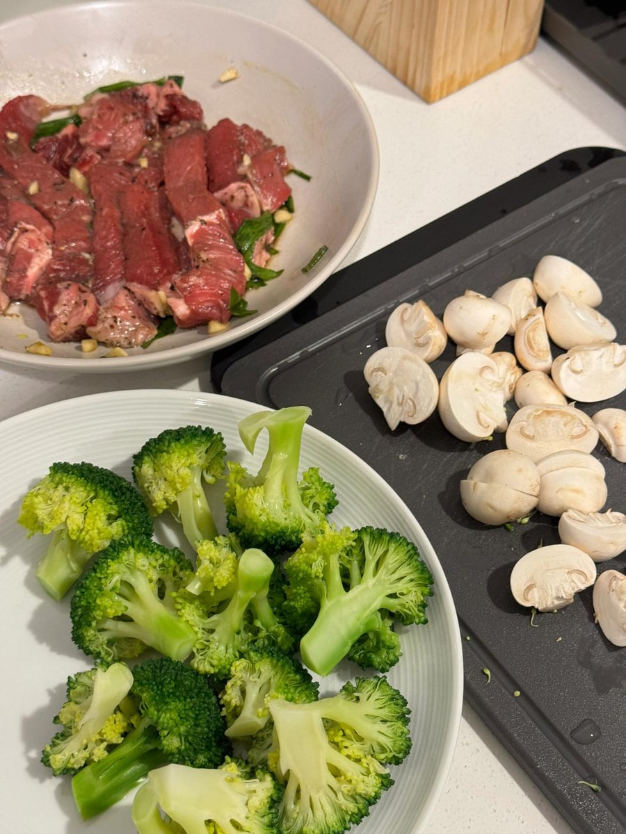 avashenouda2012's tweet image. Today I cook dinner myself😋