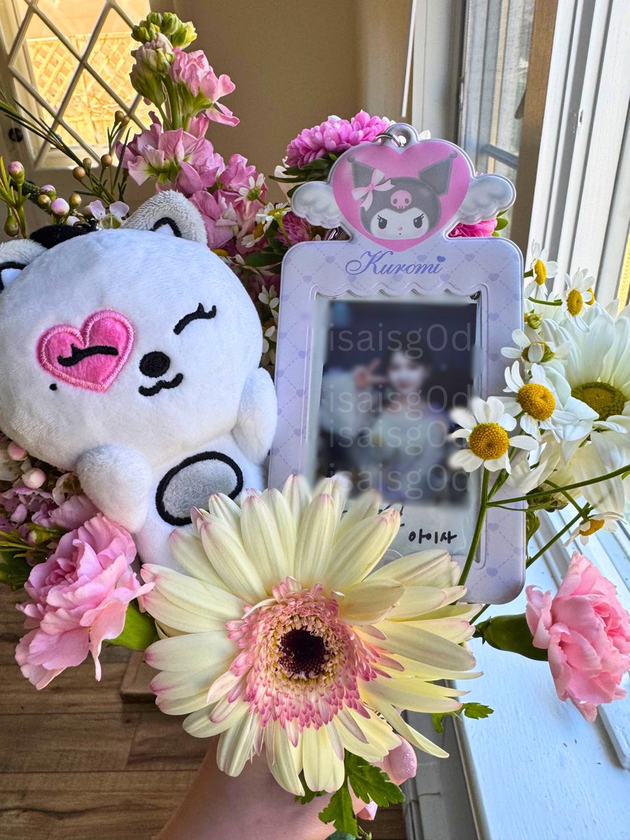 💐 #오늘도메로냥 