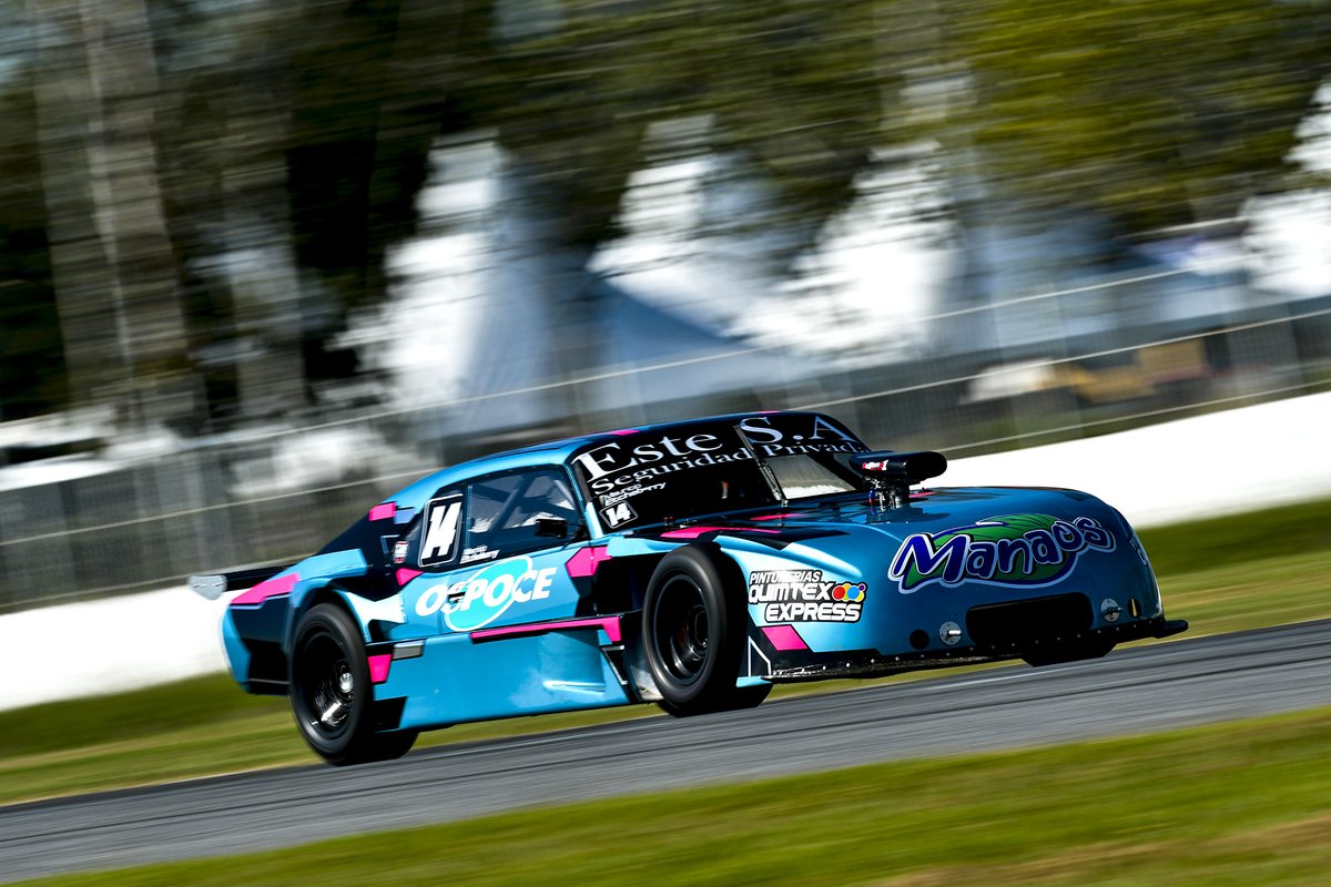 🤩 Siluetas del 2025 en el autódromo de La Plata.

El #GPTransporteRoma 🚛 tuvo sus primeras referencias en el escenario platense 🏁