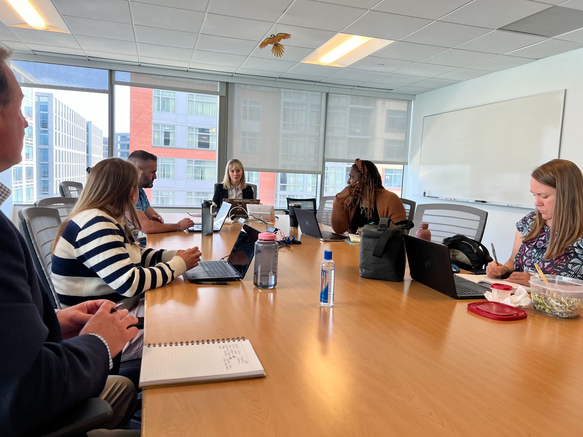 806Technologies's tweet image. Cindy Gibson and Joseph Rotondo spent time this week visiting DC Public Schools — connecting with educational leaders, learning more about their priorities, and exploring ways we can support their goals. Grateful for the opportunity to listen, learn, and collaborate✨