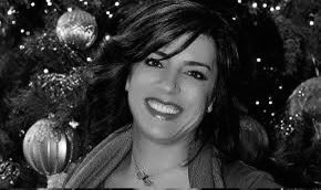 وداعاً هدى، الصديقة الحبيبة…
رحلت من اخترقت القلوب بقدر ما احتلّت الساحات والشاشات…
سيبقى ذكرك مؤبداً… 💔