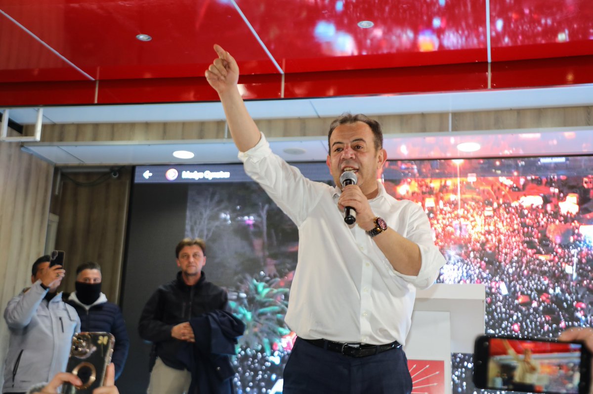 Tanju ÖZCAN tweet media