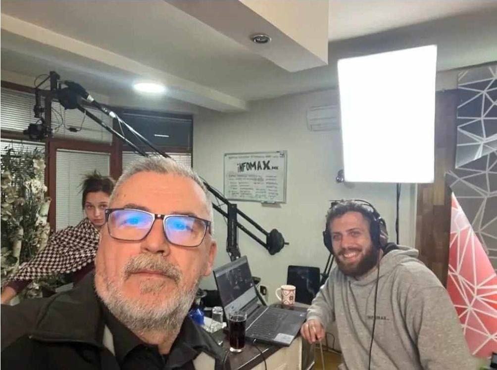 Механичарот tweet media