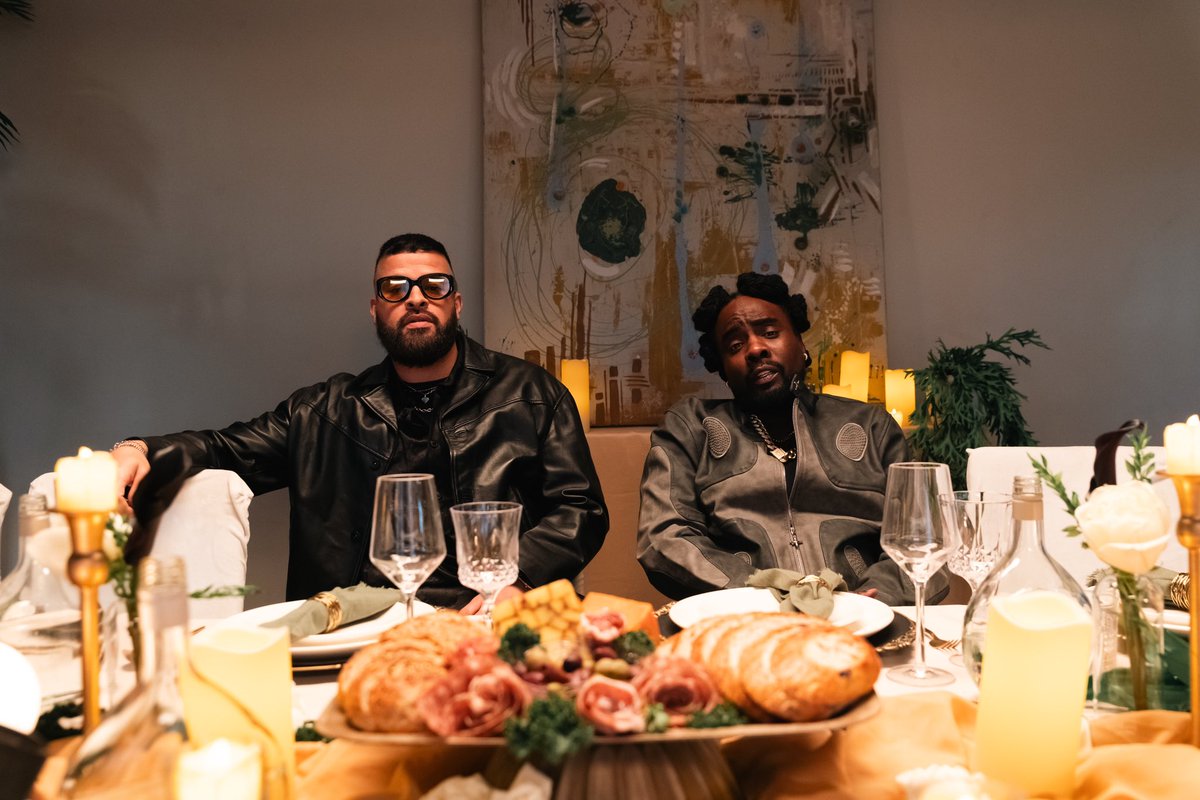 dotsquiat's tweet photo. We traveled the world making this album, and it’s been an honor to be part of the process “ Blanco” is out now on all streaming platforms, and the video is live on YouTube. Go run it up. God is good! peace and blessings to all. @Wale 💯 https://t.co/2KVJrhutch
