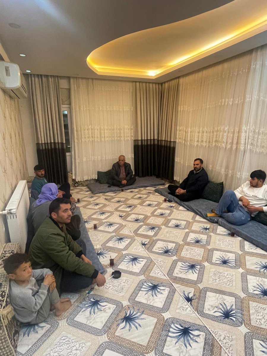 Ramazan ayının bereketi ile gönül sofralarında buluşmaya devam ediyoruz.

Bizlere hanesini açan Sayın  Mustafa kaçar  ve ailesine teşekkür ederiz🙏🏻
<a href="/MDervisogluTR/">Müsavat Dervişoğlu</a> 
<a href="/aefakibaba/">Dr. Ahmet Eşref FAKIBABA</a> 
<a href="/AliErogllu/">𝓐𝓵𝓲 𝓔𝓡𝓞Ğ𝓛𝓤</a> 
<a href="/ibrahimyldrm_63/">ibrahim halil Yıldırım</a>