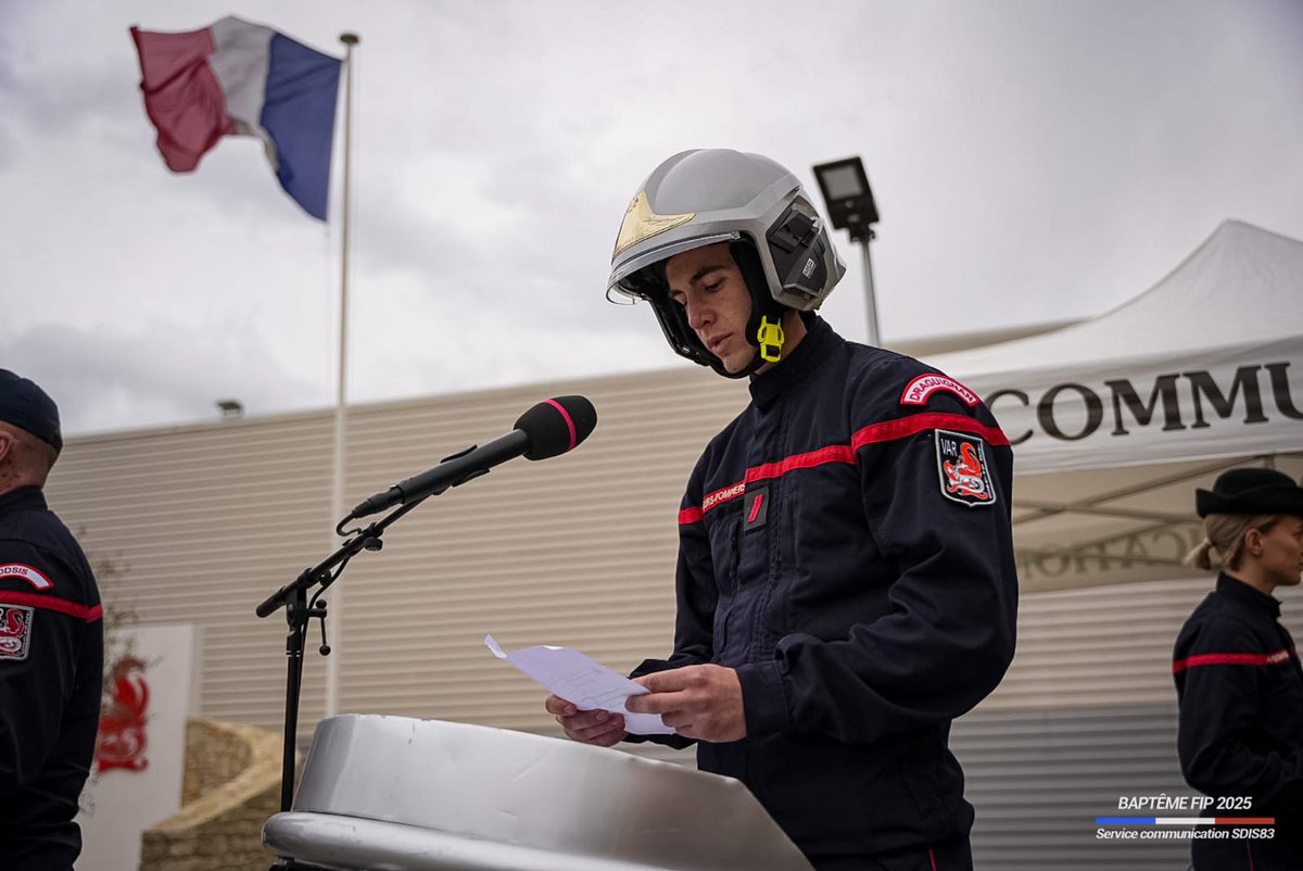 SDIS83's tweet photo. 🇫🇷 Baptême de promotion Colonel Gérard Gilardo
Une cérémonie remplie d'émotions,de partage, et de solidarité en présence de nos autorités, des familles et des proches de nos 17 nouveaux SPP.
Nous vous adressons nos plus sincères félicitations https://t.co/Pr7O3MEuCs