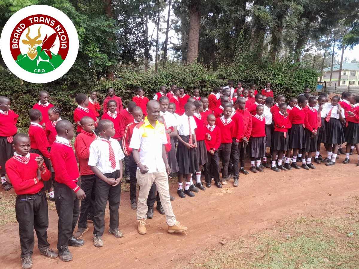 nekesa_victory's tweet photo. #WorldForestDay #ForestsAndFood #TreePlanting #Sustainability #FoodSecurity #GreenerFuture #FLLOCA #KFS #TransNzoia #VictoryLens #InternationalDayOfForests
#kenyaForestService
@GeorgeNatembeya
@ASBELKEMBOI7 @HonTuya @KWSKenya #Conservation @BrandCbo254 https://t.co/XeKxCUeNdr