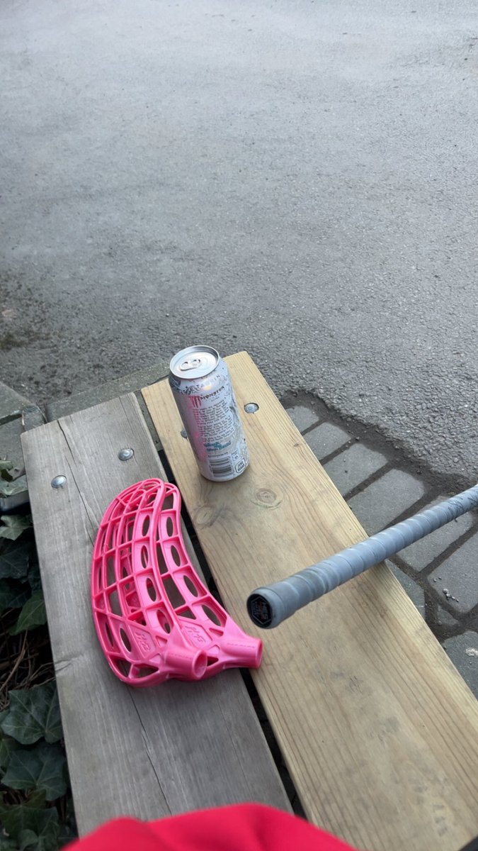 Charlie Engström tweet media