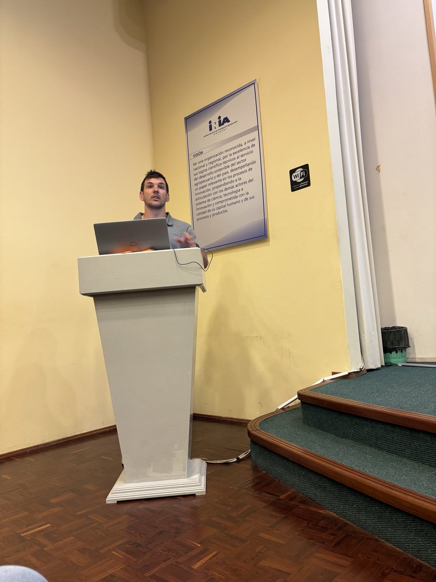 Gustavomaddonni's tweet photo. Reunión en INIA La Estanzuela donde presentamos resultados de la RED UBA de MAÍZ y nuevos proyectos. Gracias Nico Maltese para seguir apostando a la RED y generar estos espacios de intercambio. https://t.co/W2NY17bIEr