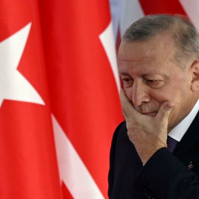 Husseinn41699's tweet photo. باشد که بزرگترین منافقان این دوران سقوط کنند آیا شما با من موافقید؟   🇹🇷💯 https://t.co/ABo1cJFM5c