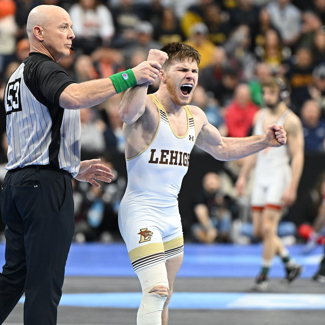 LehighMWREST's tweet photo. YES!

Sheldon is semifinals bound!

#GoLehigh #NCAAWrestling https://t.co/3XKoIvOtoz