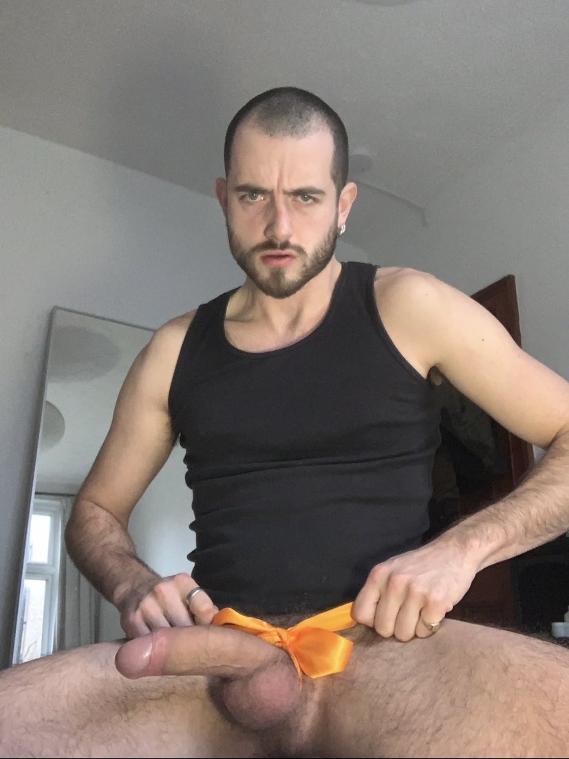 Benjamin James tweet media