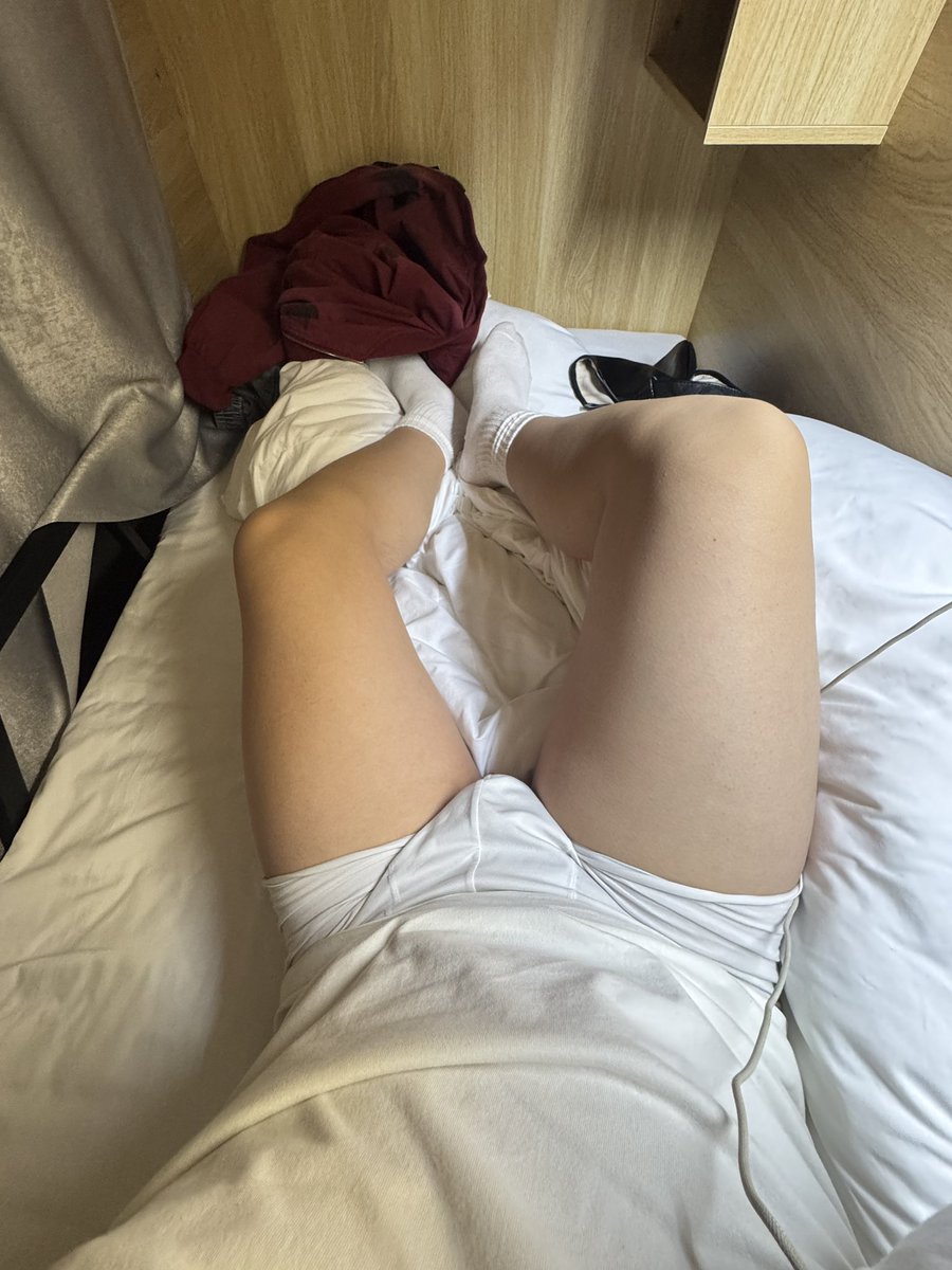 xiang05zai's tweet photo. 想做爱的欲望达到顶峰 https://t.co/7MsXVQmHjS