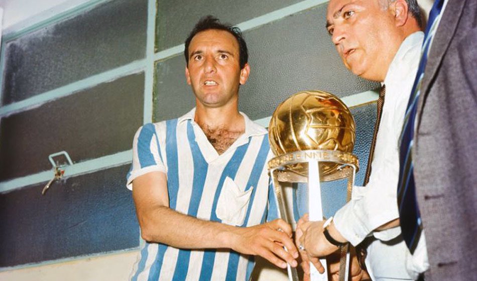 SantinoDuarte_'s tweet image. #RacingAlMundialDeClubes 
-Primer Campeón del mundo 
-Actualmente el supercampeon de América
-No podemos faltar @FIFACWC