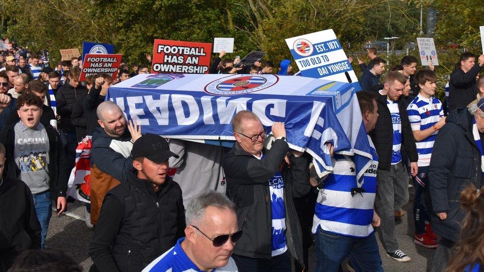 TalkReading's tweet photo. Well, Dai Yongge is officially out. That in itself serves some recognition. 

However, at what cost? We’re in uncharted territory here and it is a frightening time to be a Reading fan. 

Praying that we still have a club on 4th May 🙏 #readingfc https://t.co/WIDuKC0wNi