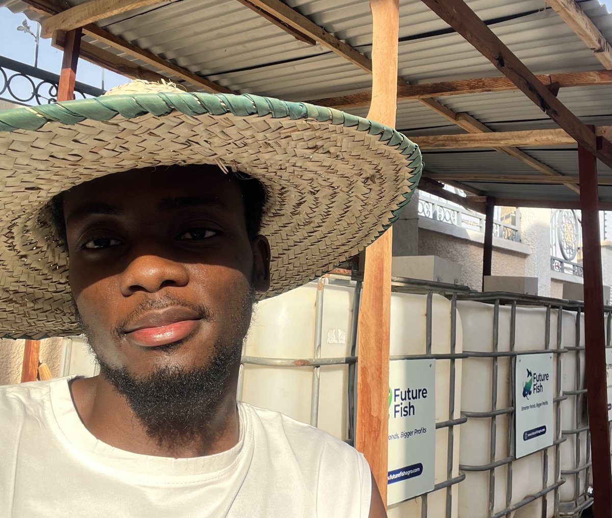 El__Yaq's tweet photo. Launched my fully automated backyard fish farm with some fresh juvenile catfish 🤠 @FutureFishAgro 

I’ll be sharing each step of the cycle so stay tuned! https://t.co/0qkDWRLcBY