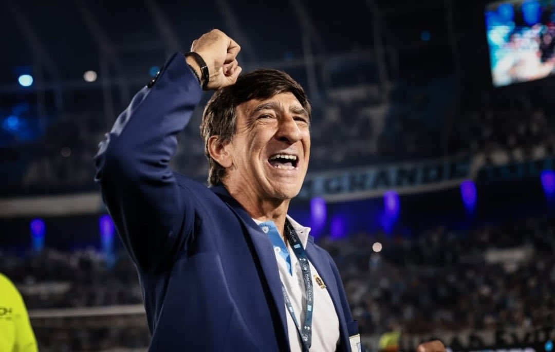 🏆 Campeón de #CopaSudamericana

🏆 Campeón de #RecopaSudamericana

Existen argumentos de sobra para que #Racing vaya al Mundial de Clubes.

#RacingAlMundialDeClubes