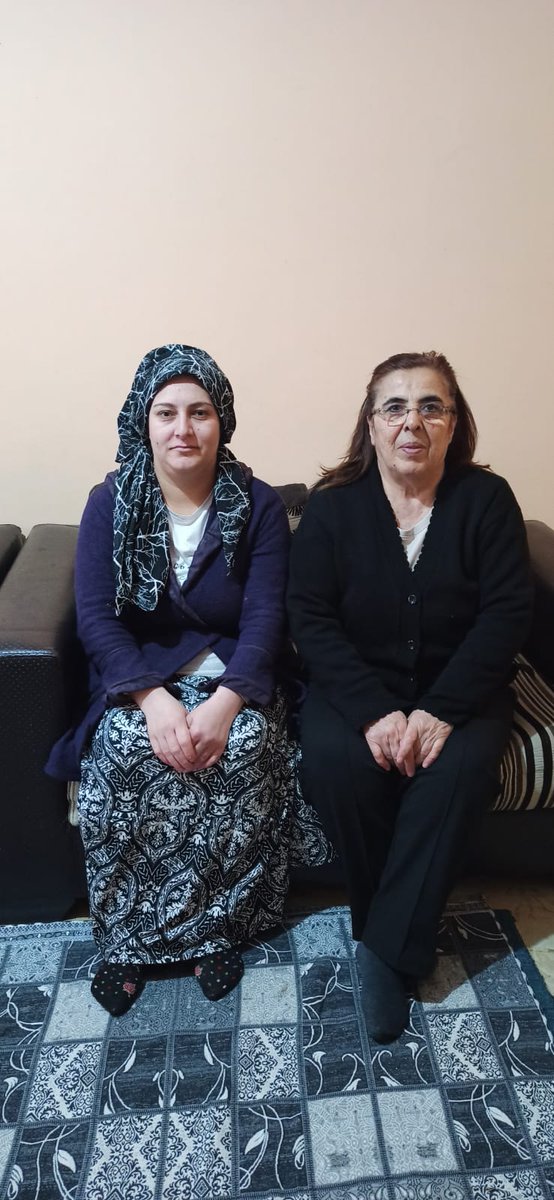 AK Kadın Çankaya (@akcankayakadin1) on Twitter photo 📍Topraklık Mahallesi
Siyasi ve Hukuki İşler birimimiz,Topraklık Mahallesi'nde üye ziyaretini gerçekleştirdi.
#ÇankayanınVizyonu
Adında AK, Işığında HUZUR 🌙
<a href="/tugbaisikercan/">Tuğba IŞIK ERCAN</a>
<a href="/akgul_aysel/">Aysel Koçak Akgül</a>
<a href="/deryakaytan8405/">Derya Kaytan</a> 📍Topraklık Mahallesi
Siyasi ve Hukuki İşler birimimiz,Topraklık Mahallesi'nde üye ziyaretini gerçekleştirdi.
#ÇankayanınVizyonu
Adında AK, Işığında HUZUR 🌙
<a href="/tugbaisikercan/">Tuğba IŞIK ERCAN</a>
<a href="/akgul_aysel/">Aysel Koçak Akgül</a>
<a href="/deryakaytan8405/">Derya Kaytan</a>
