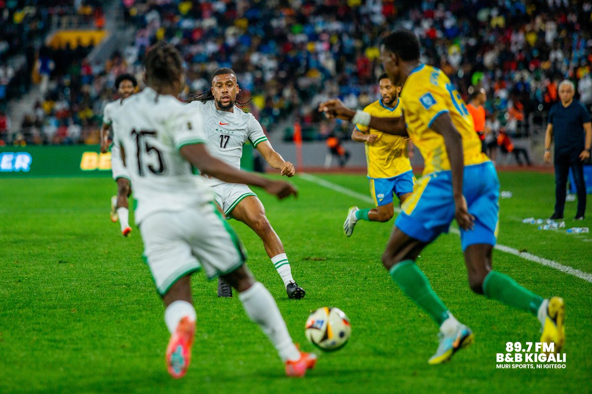 bbkigalifm's tweet image. #FIFAWorldCup #Qualifiers

HT 🇷🇼Rwanda 0-2 Nigeria🇳🇬
⚽⚽Victor Osimhen 10' &amp;amp; 45+2'

 🇳🇬𝗩𝗶𝗰𝘁𝗼𝗿 𝗢𝘀𝗶𝗺𝗵𝗲𝗻 mu ikipe y'igihugu ya Nigeria:

🏟️Imikino 40
⚽Ibitego 25

#SimplySports
