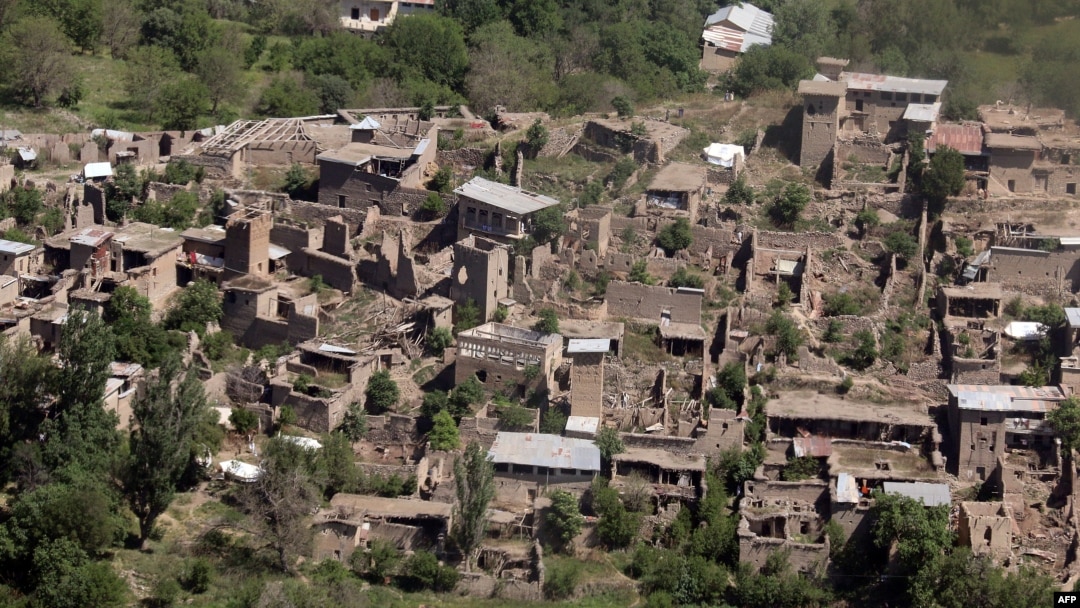 ptm_momand's tweet photo. Instead of developing Pakhtunkhwa, billions are spent on military campaigns. If those funds were used for education and health, our people wouldn’t have to migrate for survival. #StopMilitarization
#PashtunRejectMilitarization
@amnesty @hrw @UN_HRC @ICRC https://t.co/mGtbKiIYCI