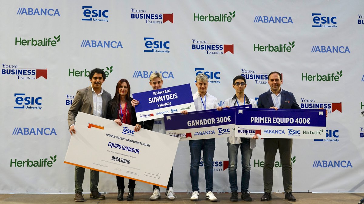 Tras todo un curso de aprendizaje y una final muy emocionante, ¡ya conocemos cuáles son los equipos ganadores de la 14ª edición de 
<a href="/YBT_ES/">YoungBusinessTalents</a>! ¡Enhorabuena y un fuerte aplauso para todos los que habéis llegado hasta la final! 👇
🥇<a href="/IesArca/">I.E.S. ARCA REAL</a>, Valladolid
🥈IES Manuel Tárraga