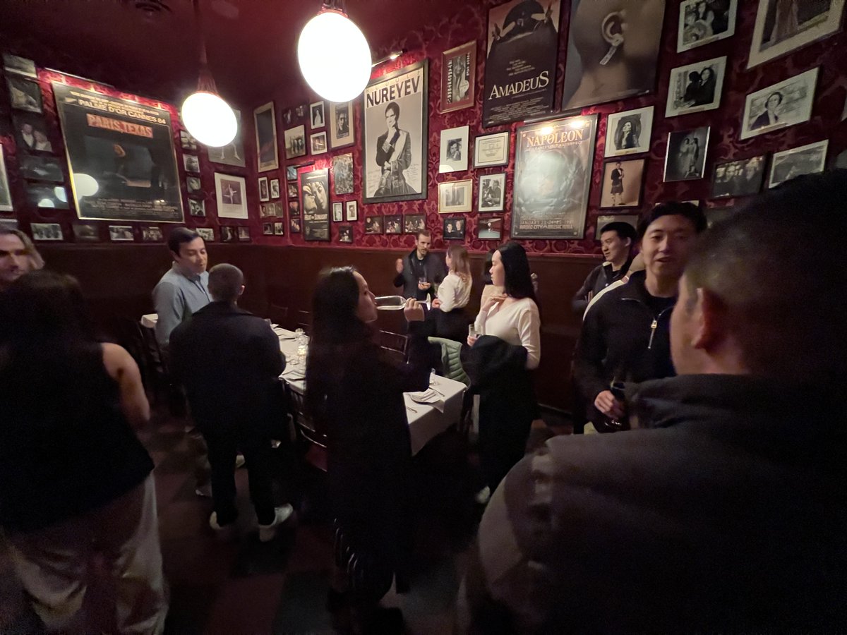 Arek 🦄 tweet media